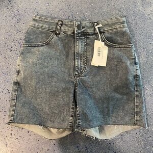 NWT Ripton Women’s Black Acid Jorts, size 27